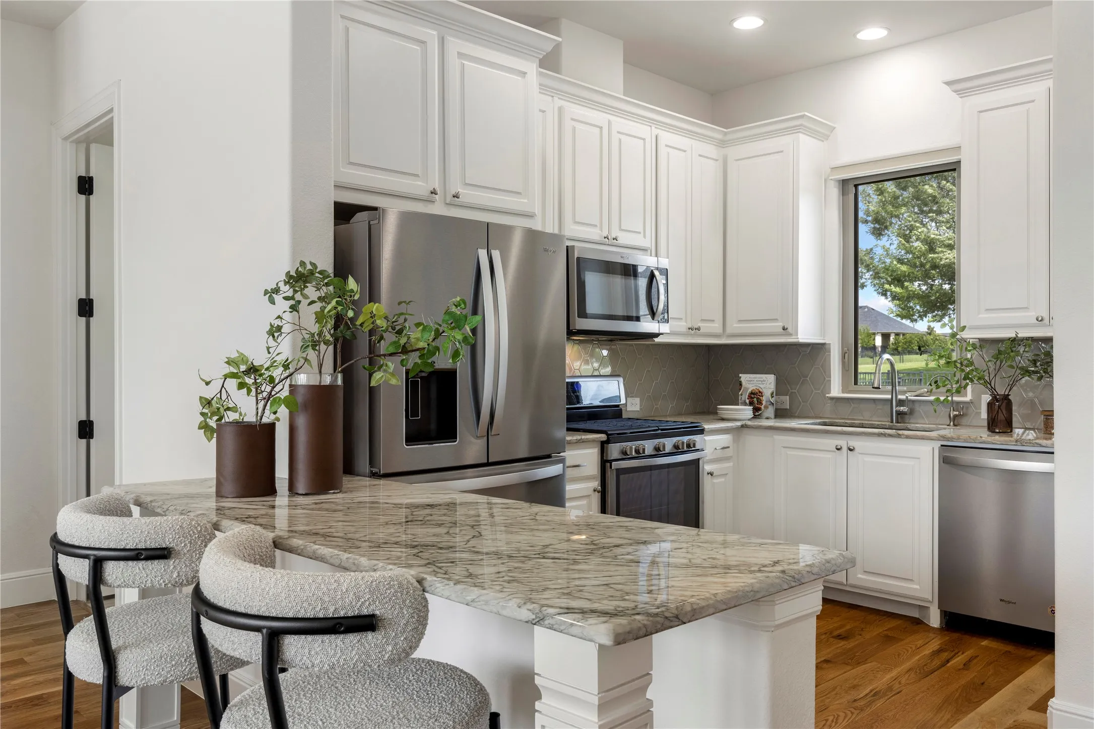 Single Family Residence For Sale in Collin County , 4141 Tranquility Lane, Prosper, Texas 75078, 6 Bedroom, 7 Bathroom, 4 Garage spaces, 6,057 Sqft, built in 2017, mls#21270878, Real Estate Agent in Prosper, Homes For Sale in Collin county, Homes For Sale in Prosper, Realtor in Prosper Texas, Real Estate Brokerage Independent Realty Texas, Luminita Cordes Realtor