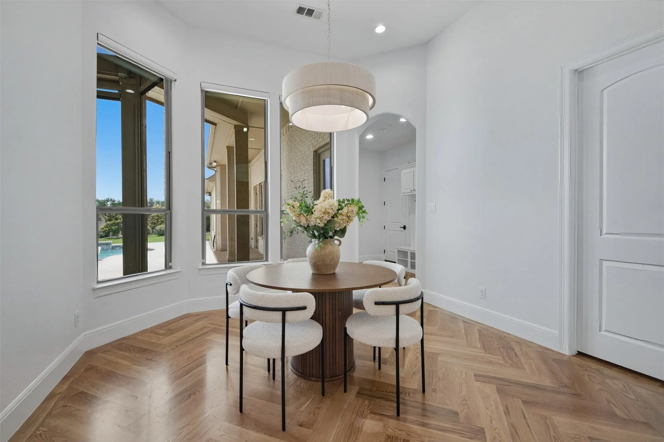 Single Family Residence For Sale in Collin County , 4141 Tranquility Lane, Prosper, Texas 75078, 6 Bedroom, 7 Bathroom, 4 Garage spaces, 6,057 Sqft, built in 2017, mls#21270878, Real Estate Agent in Prosper, Homes For Sale in Collin county, Homes For Sale in Prosper, Realtor in Prosper Texas, Real Estate Brokerage Independent Realty Texas, Luminita Cordes Realtor
