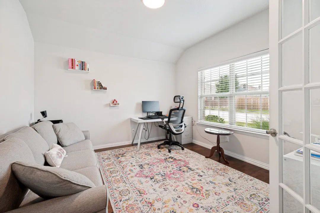 Single Family Residence For Sale in Denton County , 3405 Canyon Lake Drive, Little Elm, Texas 75068, 3 Bedroom, 2 Bathroom, 2 Garage spaces, 1,912 Sqft, built in 2014, mls#21260262, Real Estate Agent in Little Elm, Homes For Sale in Denton county, Homes For Sale in Little Elm, Realtor in Little Elm Texas, Real Estate Brokerage Independent Realty Texas, Luminita Cordes Realtor