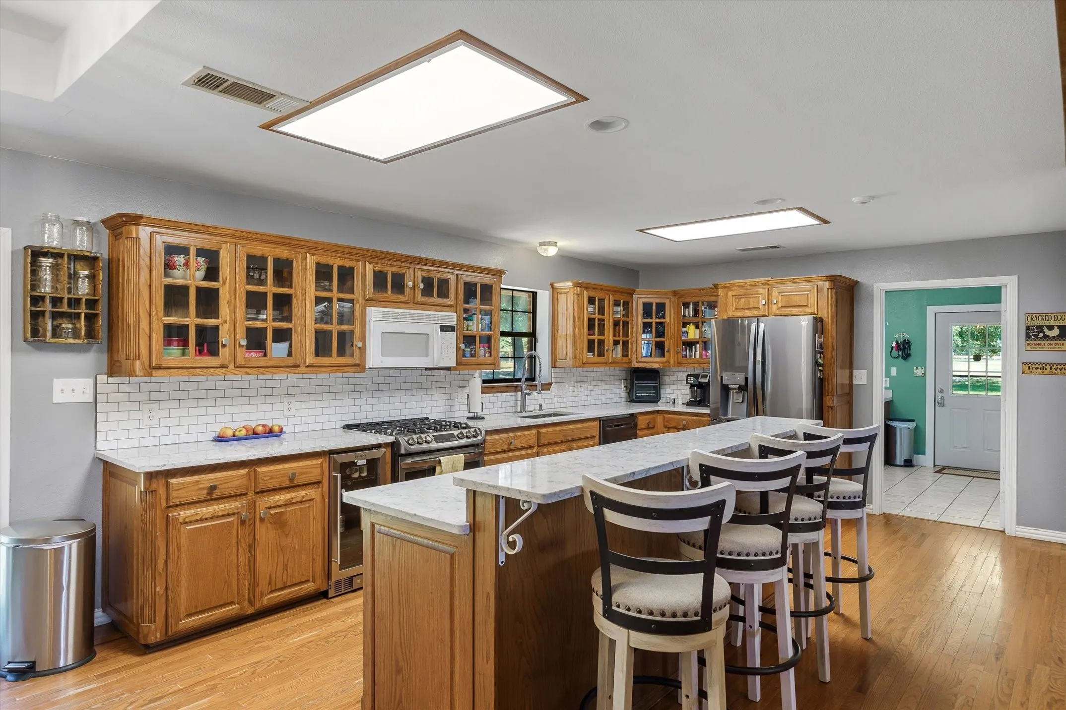 Single Family Residence For Sale in Kaufman County , 6663 CLEARWATER RANCH Road, Wills Point, Texas 75169, 2 Bedrooms, 2 Bathrooms, Garage spaces, 1,966 Sqft, built in 1999, Price $999,900, mls#21271928, Real Estate Agent in Wills Point, Homes For Sale in Kaufman county, Homes For Sale in Wills Point, Realtor in Wills Point Texas, Real Estate Brokerage Independent Realty Texas, Luminita Cordes Realtor