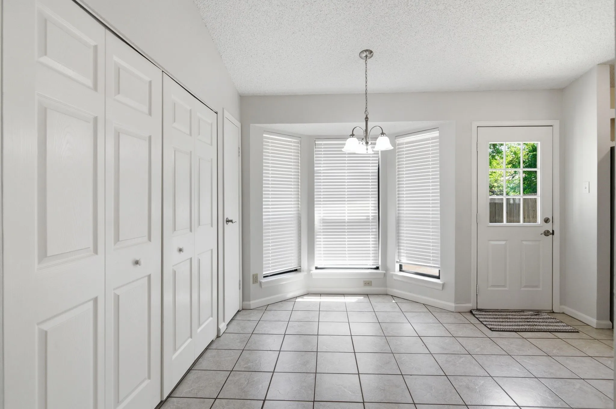 Bay Windows in Dining Area