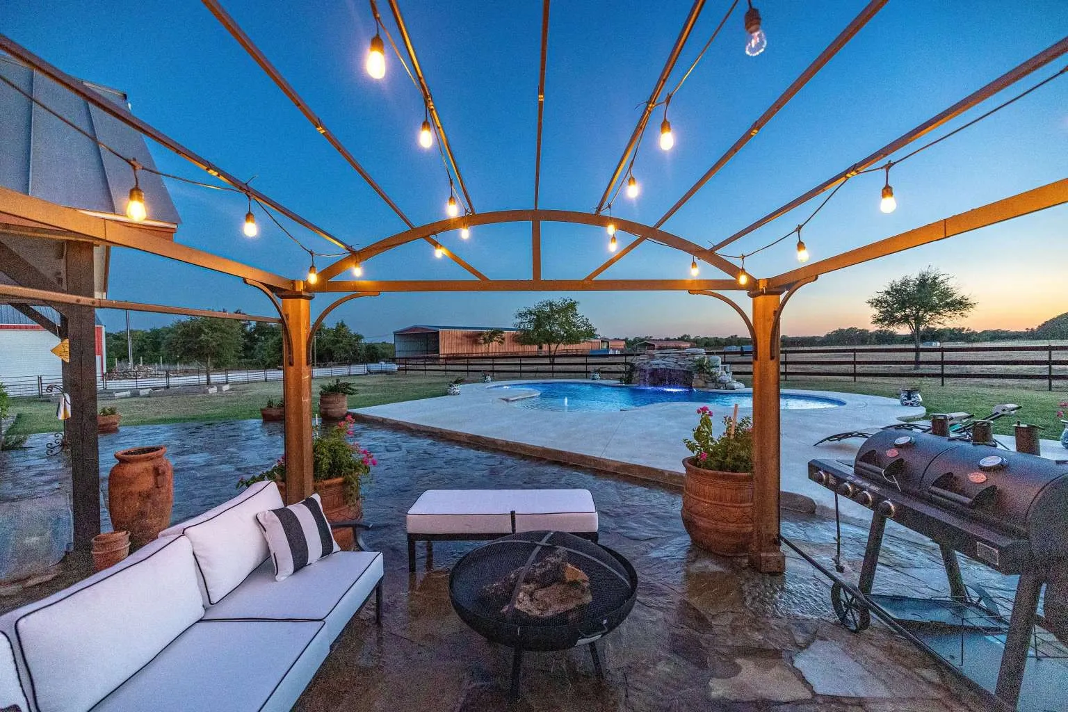 Farm For Sale in Williamson County , 1125 County Road 230, Florence, Texas 76527, 4 Bedroom, 4 Bathroom, 3 Garage spaces, 3,340 Sqft, built in 2008, mls#21271971, Real Estate Agent in Florence, Homes For Sale in Williamson county, Homes For Sale in Florence, Realtor in Florence Texas, Real Estate Brokerage Independent Realty Texas, Luminita Cordes Realtor
