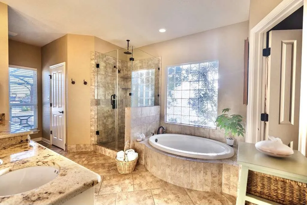 Farm For Sale in Williamson County , 1125 County Road 230, Florence, Texas 76527, 4 Bedroom, 4 Bathroom, 3 Garage spaces, 3,340 Sqft, built in 2008, mls#21271971, Real Estate Agent in Florence, Homes For Sale in Williamson county, Homes For Sale in Florence, Realtor in Florence Texas, Real Estate Brokerage Independent Realty Texas, Luminita Cordes Realtor