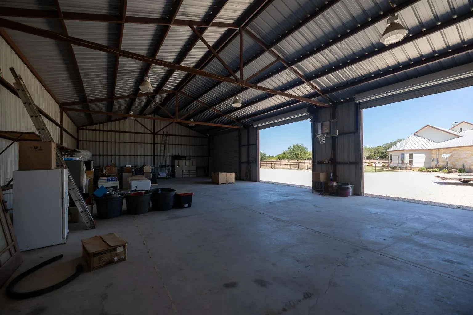 Farm For Sale in Williamson County , 1125 County Road 230, Florence, Texas 76527, 4 Bedroom, 4 Bathroom, 3 Garage spaces, 3,340 Sqft, built in 2008, mls#21271971, Real Estate Agent in Florence, Homes For Sale in Williamson county, Homes For Sale in Florence, Realtor in Florence Texas, Real Estate Brokerage Independent Realty Texas, Luminita Cordes Realtor