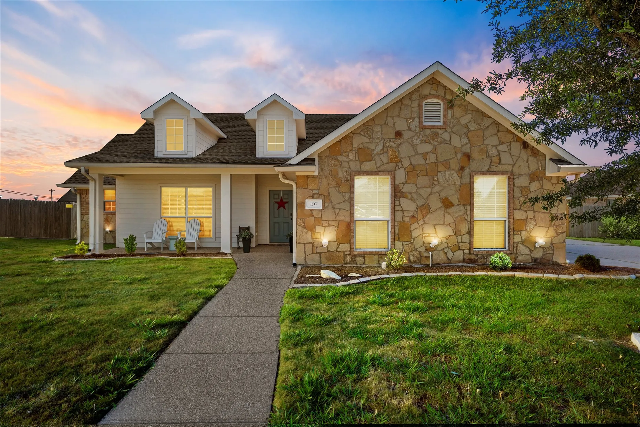 Single Family Residence For Sale