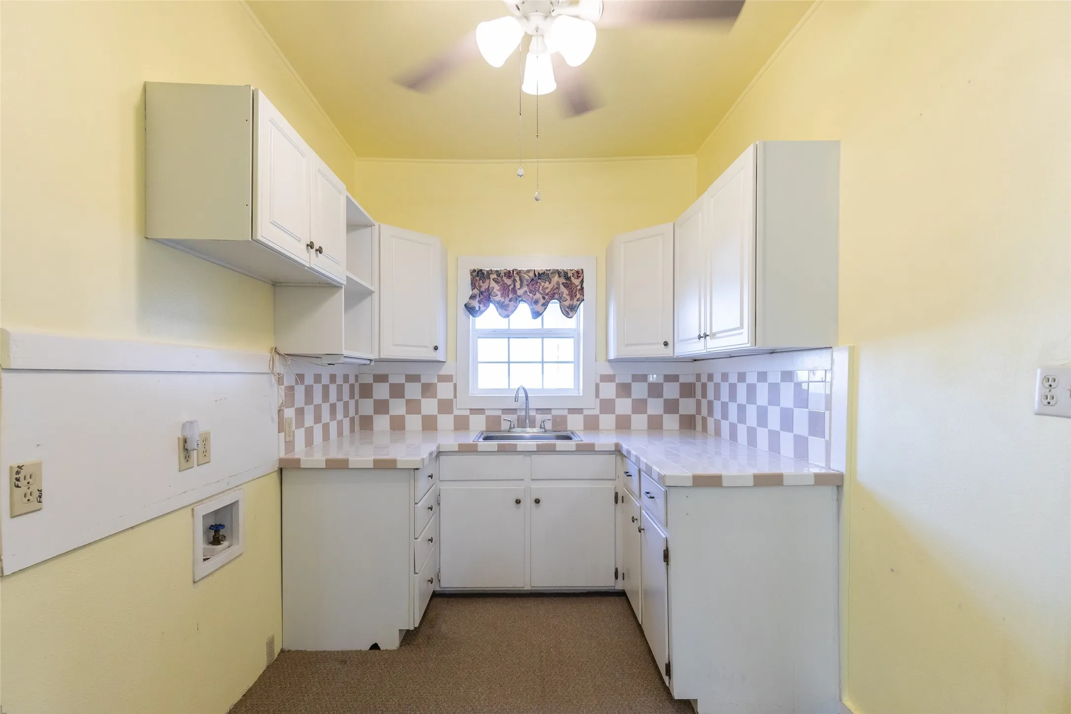 Single Family Residence For Sale in Callahan County , 12085 County Road 250, Clyde, Texas 79510, 3 Bedroom, 3 Bathroom, Garage spaces, 3,020 Sqft, built in 2006, mls#21271011, Real Estate Agent in Clyde, Homes For Sale in Callahan county, Homes For Sale in Clyde, Realtor in Clyde Texas, Real Estate Brokerage Independent Realty Texas, Luminita Cordes Realtor