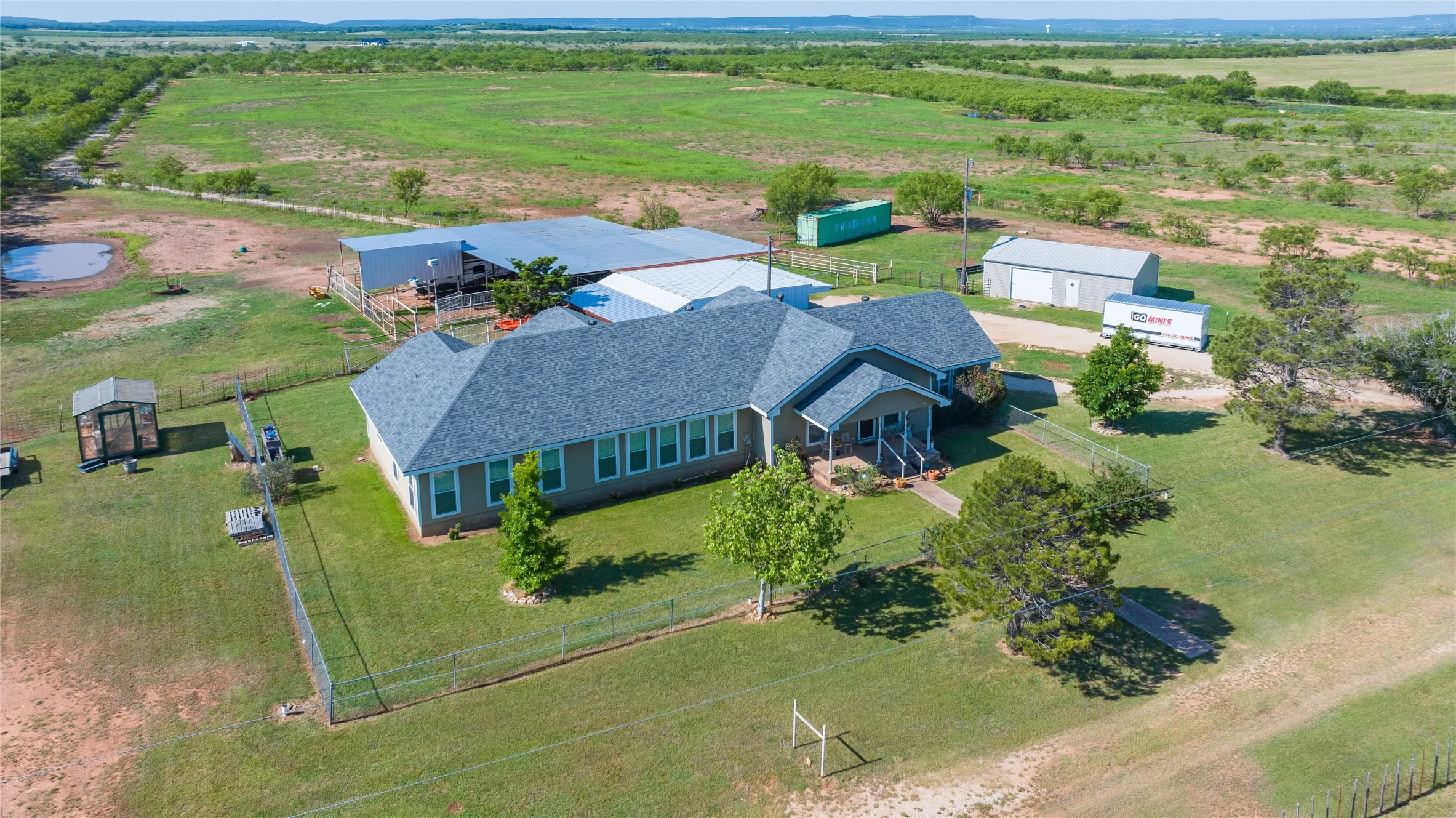 Single Family Residence For Sale in Callahan County , 12085 County Road 250, Clyde, Texas 79510, 3 Bedroom, 3 Bathroom, Garage spaces, 3,020 Sqft, built in 2006, mls#21271011, Real Estate Agent in Clyde, Homes For Sale in Callahan county, Homes For Sale in Clyde, Realtor in Clyde Texas, Real Estate Brokerage Independent Realty Texas, Luminita Cordes Realtor