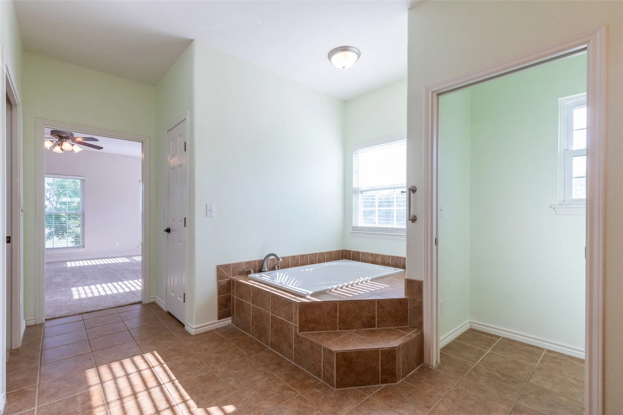 Single Family Residence For Sale in Callahan County , 12085 County Road 250, Clyde, Texas 79510, 3 Bedroom, 3 Bathroom, Garage spaces, 3,020 Sqft, built in 2006, mls#21271011, Real Estate Agent in Clyde, Homes For Sale in Callahan county, Homes For Sale in Clyde, Realtor in Clyde Texas, Real Estate Brokerage Independent Realty Texas, Luminita Cordes Realtor