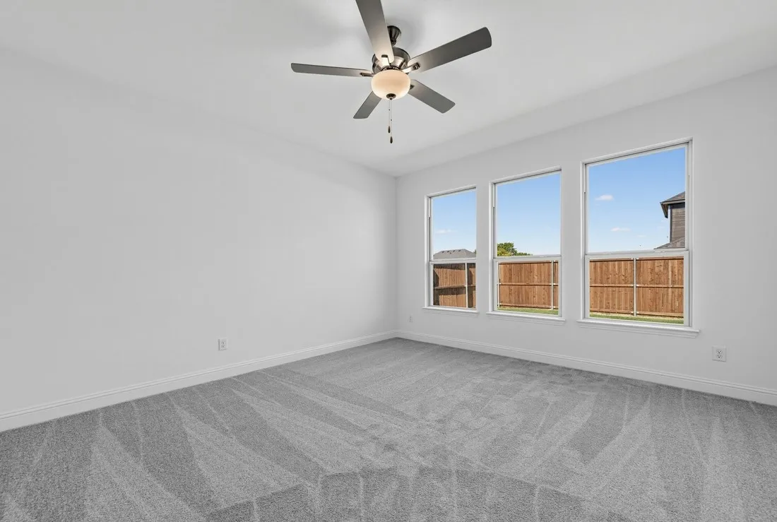 542 Chatham Street ~ Ready Now