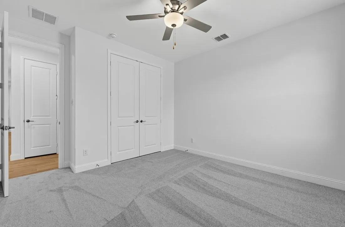 542 Chatham Street ~ Ready Now