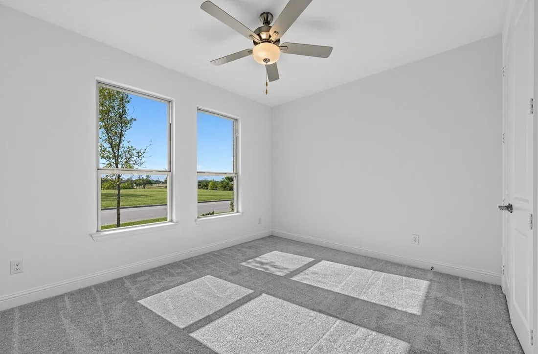 542 Chatham Street ~ Ready Now