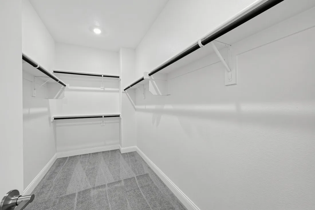 542 Chatham Street ~ Ready Now