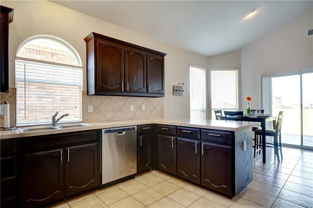 Single Family Residence For Rent in Tarrant County , 12833 Danville Drive, Fort Worth, Texas 76244, 4 Bedrooms, 2 Bathrooms, 2 Garage spaces, 1,673 Sqft, built in 2006, Price $2,200, mls#21272003, Real Estate Agent in Fort Worth, Homes For Rent in Tarrant county, Homes For Rent in Fort Worth, Realtor in Fort Worth Texas, Real Estate Brokerage Independent Realty Texas, Luminita Cordes Realtor