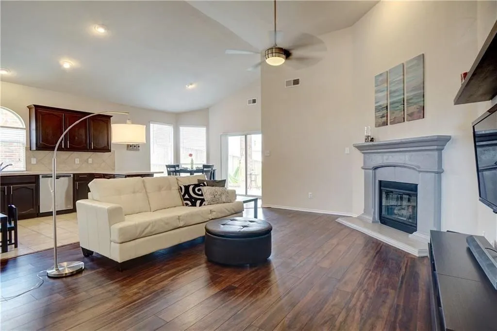 Single Family Residence For Rent in Tarrant County , 12833 Danville Drive, Fort Worth, Texas 76244, 4 Bedrooms, 2 Bathrooms, 2 Garage spaces, 1,673 Sqft, built in 2006, Price $2,200, mls#21272003, Real Estate Agent in Fort Worth, Homes For Rent in Tarrant county, Homes For Rent in Fort Worth, Realtor in Fort Worth Texas, Real Estate Brokerage Independent Realty Texas, Luminita Cordes Realtor