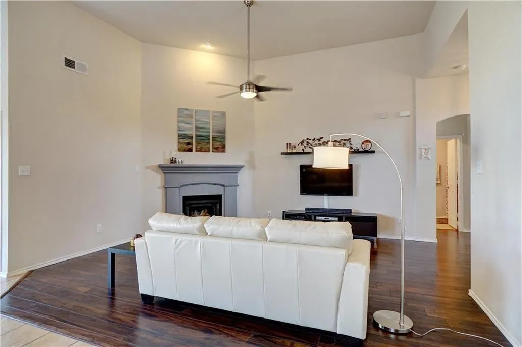 Single Family Residence For Rent in Tarrant County , 12833 Danville Drive, Fort Worth, Texas 76244, 4 Bedrooms, 2 Bathrooms, 2 Garage spaces, 1,673 Sqft, built in 2006, Price $2,200, mls#21272003, Real Estate Agent in Fort Worth, Homes For Rent in Tarrant county, Homes For Rent in Fort Worth, Realtor in Fort Worth Texas, Real Estate Brokerage Independent Realty Texas, Luminita Cordes Realtor