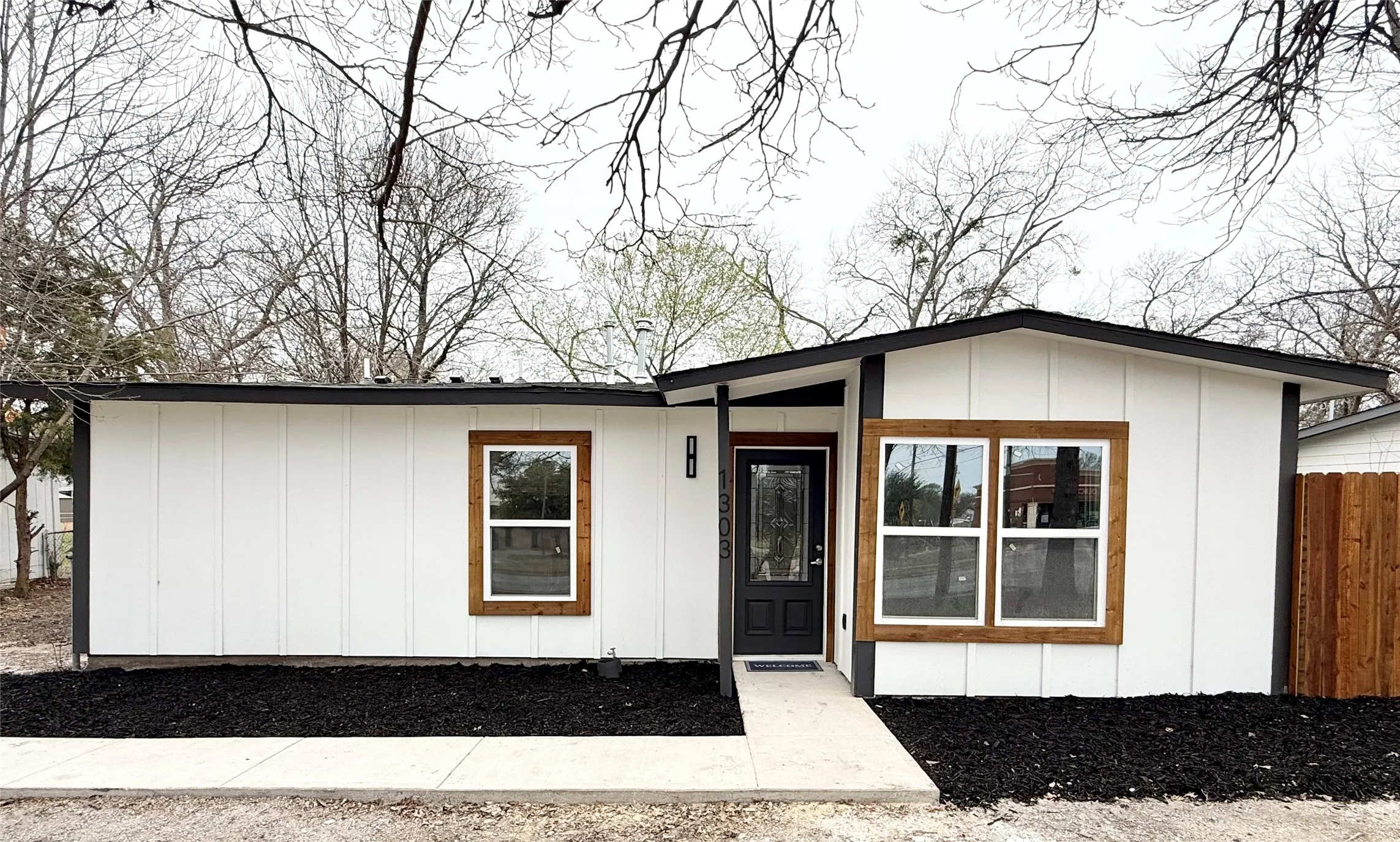 Single Family Residence For Sale