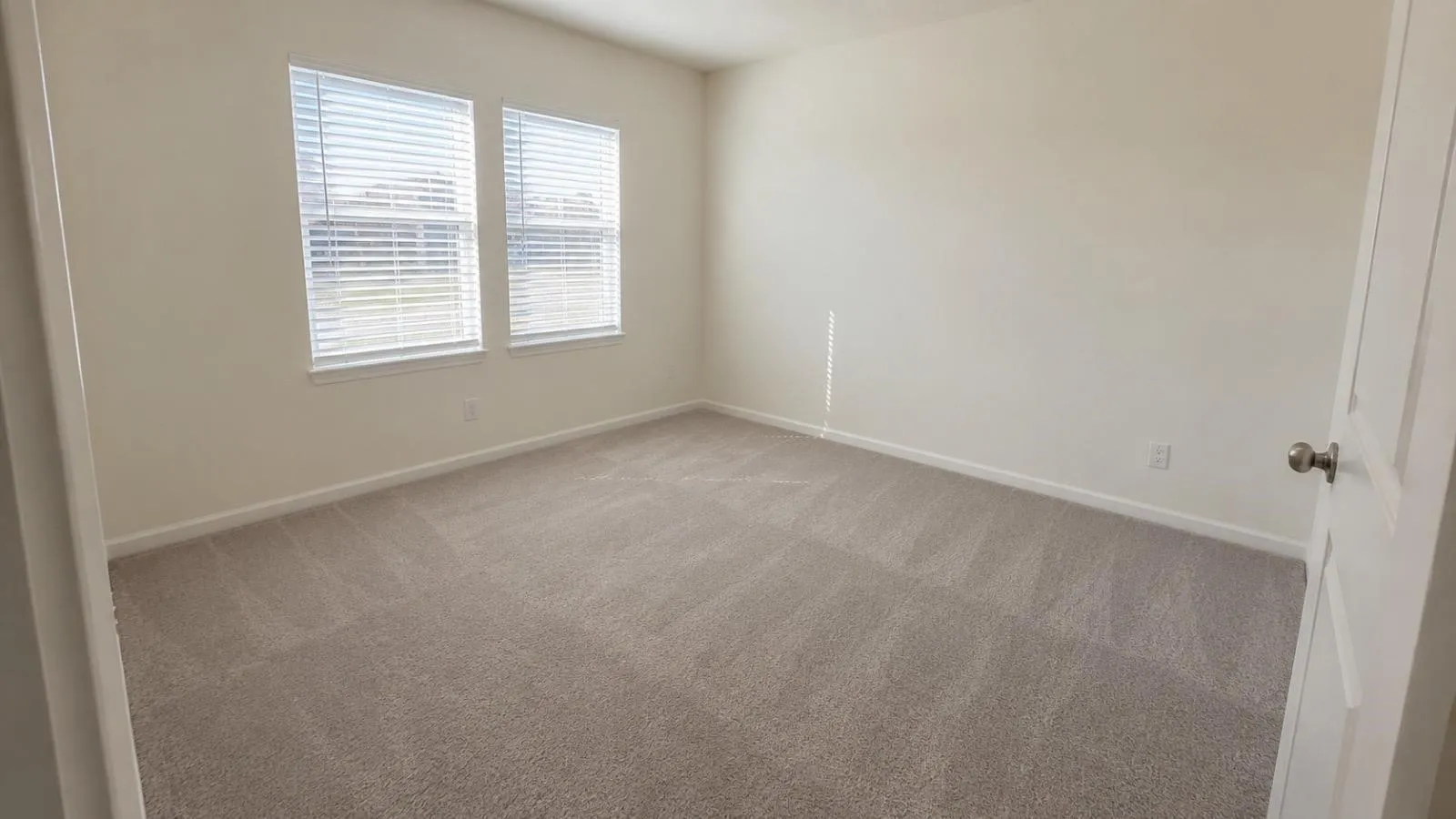 Single Family Residence For Rent in Kaufman County , 1874 Purtis Creek Drive, Forney, Texas 75126, 5 Bedrooms, 3 Bathrooms, 2 Garage spaces, 2,212 Sqft, built in 2024, Price $3,090, mls#21271987, Real Estate Agent in Forney, Homes For Rent in Kaufman county, Homes For Rent in Forney, Realtor in Forney Texas, Real Estate Brokerage Independent Realty Texas, Luminita Cordes Realtor