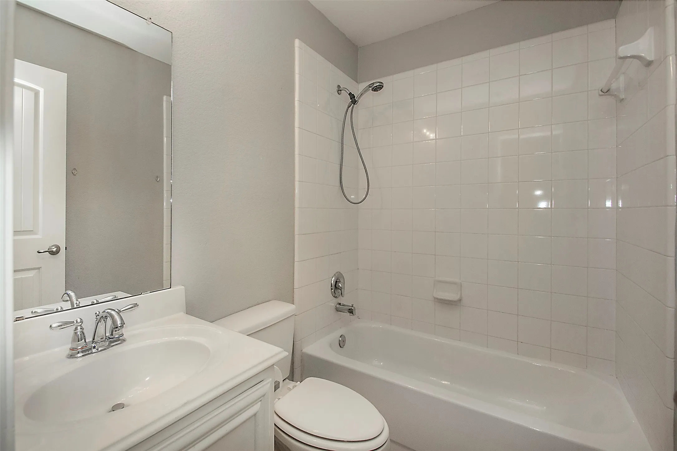Single Family Residence For Sale in Collin County , 1104 Bexar Avenue, Melissa, Texas 75454, 3 Bedrooms, 2 Bathrooms, 2 Garage spaces, 1,873 Sqft, built in 2010, Price $345,000, mls#21272026, Real Estate Agent in Melissa, Homes For Sale in Collin county, Homes For Sale in Melissa, Realtor in Melissa Texas, Real Estate Brokerage Independent Realty Texas, Luminita Cordes Realtor
