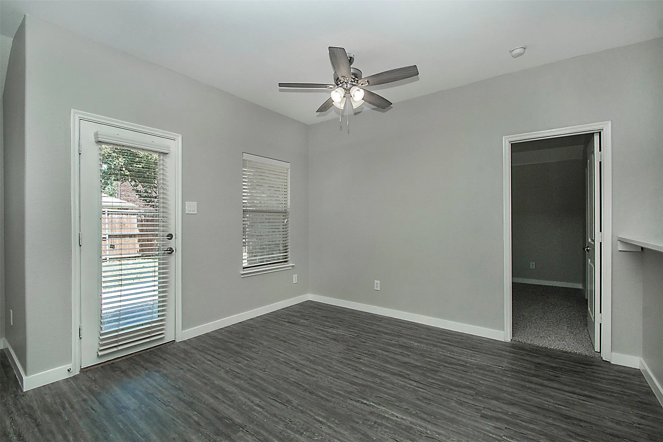 Single Family Residence For Sale in Collin County , 1104 Bexar Avenue, Melissa, Texas 75454, 3 Bedrooms, 2 Bathrooms, 2 Garage spaces, 1,873 Sqft, built in 2010, Price $345,000, mls#21272026, Real Estate Agent in Melissa, Homes For Sale in Collin county, Homes For Sale in Melissa, Realtor in Melissa Texas, Real Estate Brokerage Independent Realty Texas, Luminita Cordes Realtor