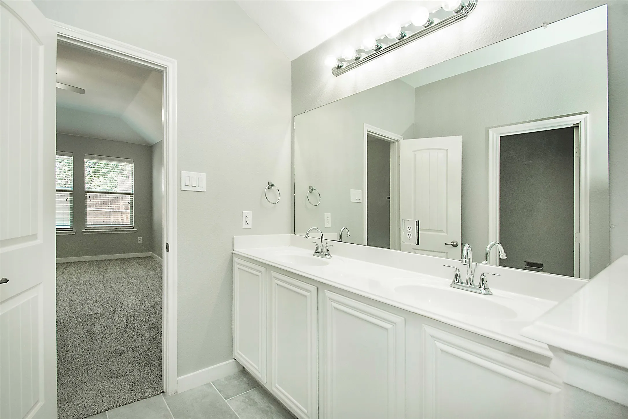 Single Family Residence For Sale in Collin County , 1104 Bexar Avenue, Melissa, Texas 75454, 3 Bedrooms, 2 Bathrooms, 2 Garage spaces, 1,873 Sqft, built in 2010, Price $345,000, mls#21272026, Real Estate Agent in Melissa, Homes For Sale in Collin county, Homes For Sale in Melissa, Realtor in Melissa Texas, Real Estate Brokerage Independent Realty Texas, Luminita Cordes Realtor