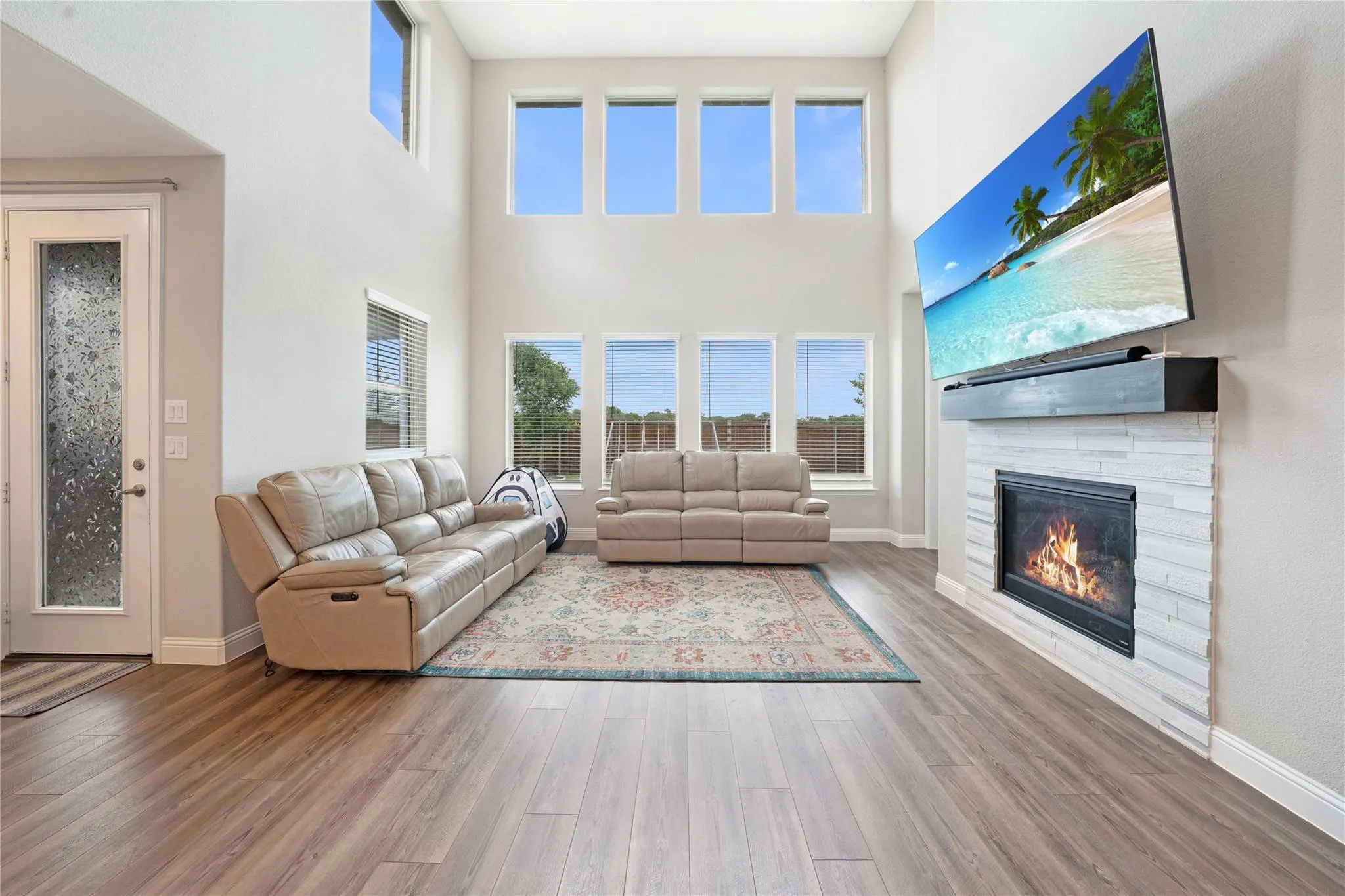 Single Family Residence For Sale in Denton County , 2104 Covey Court, Little Elm, Texas 75068, 4 Bedroom, 4 Bathroom, 2 Garage spaces, 3,496 Sqft, built in 2022, mls#21269190, Real Estate Agent in Little Elm, Homes For Sale in Denton county, Homes For Sale in Little Elm, Realtor in Little Elm Texas, Real Estate Brokerage Independent Realty Texas, Luminita Cordes Realtor