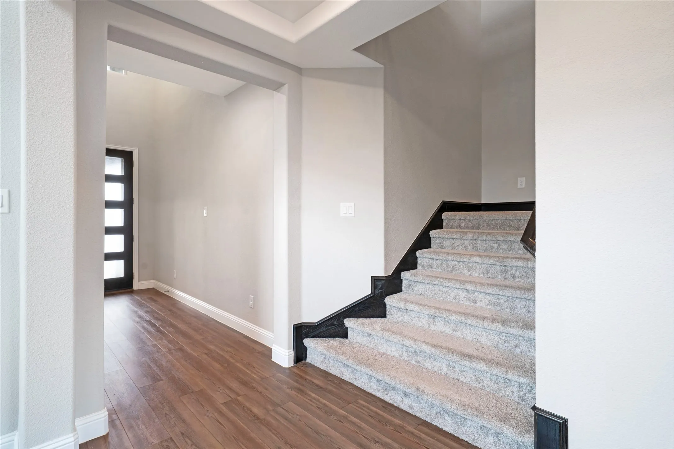 Single Family Residence For Sale in Denton County , 2104 Covey Court, Little Elm, Texas 75068, 4 Bedroom, 4 Bathroom, 2 Garage spaces, 3,496 Sqft, built in 2022, mls#21269190, Real Estate Agent in Little Elm, Homes For Sale in Denton county, Homes For Sale in Little Elm, Realtor in Little Elm Texas, Real Estate Brokerage Independent Realty Texas, Luminita Cordes Realtor