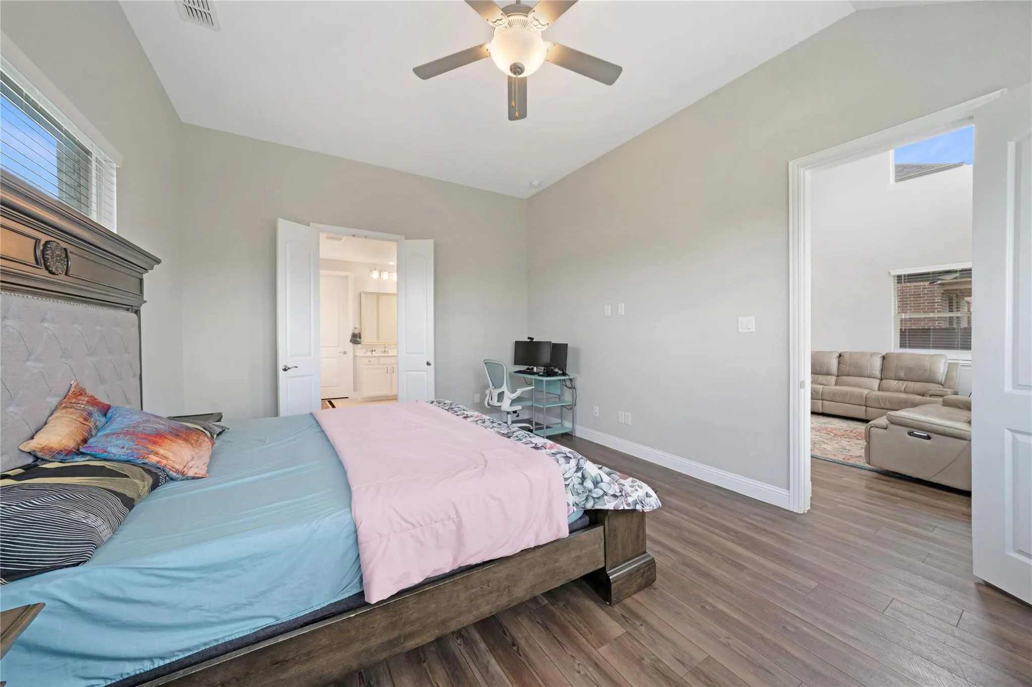Single Family Residence For Sale in Denton County , 2104 Covey Court, Little Elm, Texas 75068, 4 Bedroom, 4 Bathroom, 2 Garage spaces, 3,496 Sqft, built in 2022, mls#21269190, Real Estate Agent in Little Elm, Homes For Sale in Denton county, Homes For Sale in Little Elm, Realtor in Little Elm Texas, Real Estate Brokerage Independent Realty Texas, Luminita Cordes Realtor