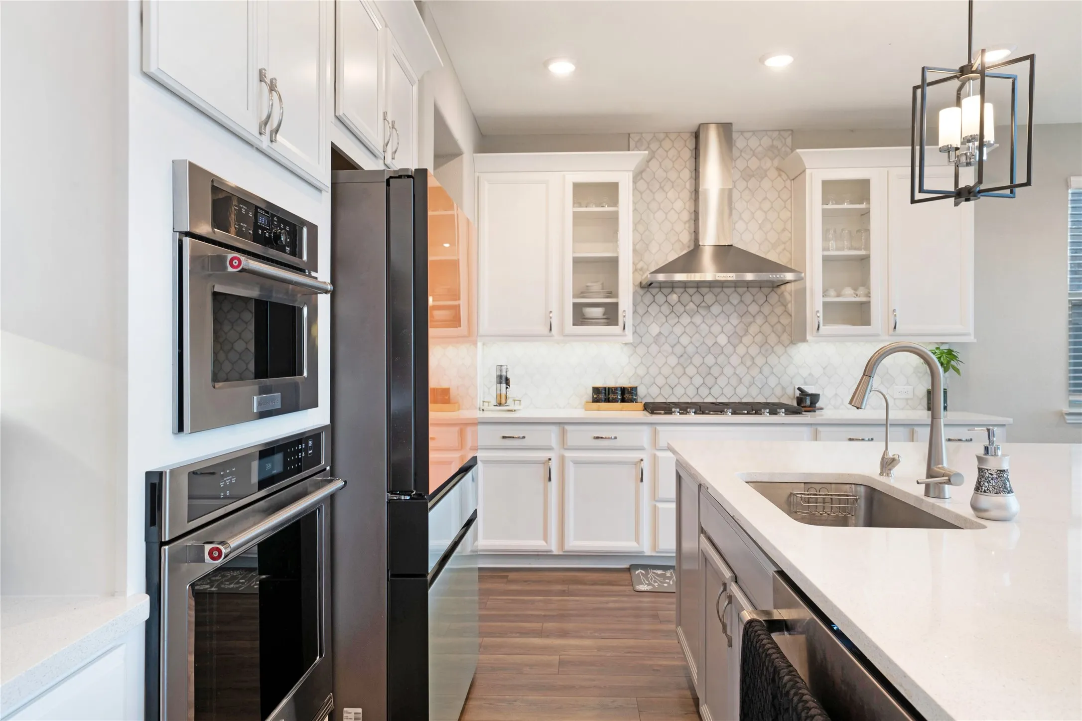 Single Family Residence For Sale in Denton County , 2104 Covey Court, Little Elm, Texas 75068, 4 Bedroom, 4 Bathroom, 2 Garage spaces, 3,496 Sqft, built in 2022, mls#21269190, Real Estate Agent in Little Elm, Homes For Sale in Denton county, Homes For Sale in Little Elm, Realtor in Little Elm Texas, Real Estate Brokerage Independent Realty Texas, Luminita Cordes Realtor