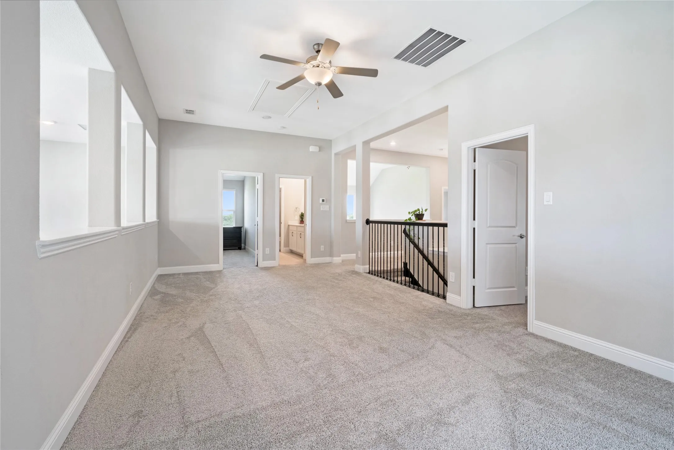 Single Family Residence For Sale in Denton County , 2104 Covey Court, Little Elm, Texas 75068, 4 Bedroom, 4 Bathroom, 2 Garage spaces, 3,496 Sqft, built in 2022, mls#21269190, Real Estate Agent in Little Elm, Homes For Sale in Denton county, Homes For Sale in Little Elm, Realtor in Little Elm Texas, Real Estate Brokerage Independent Realty Texas, Luminita Cordes Realtor