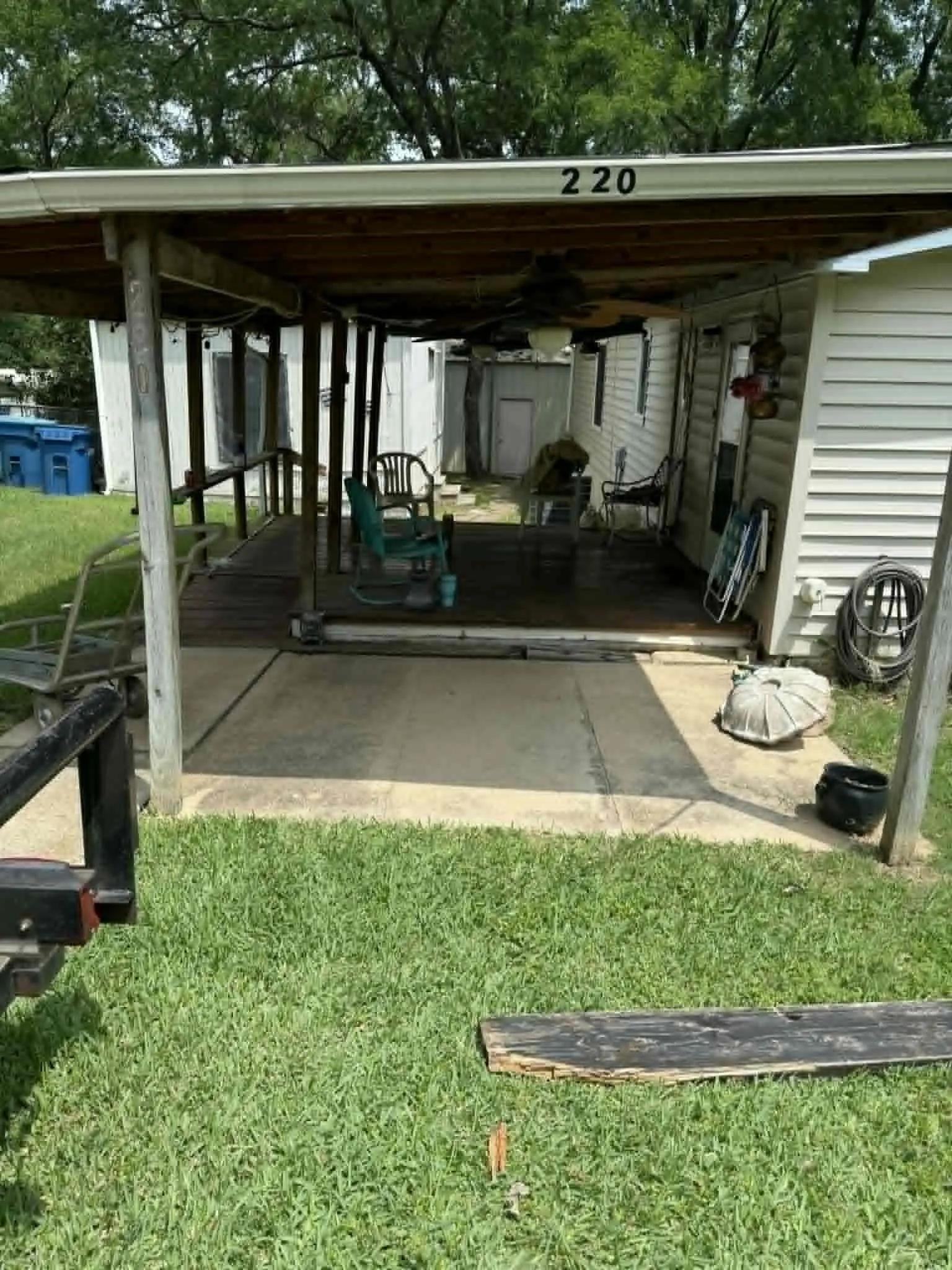 Mobile Home For Sale in Henderson County , 220 Hollyglen Street, Gun Barrel City, Texas 75156, 3 Bedroom, 2 Bathroom, 2 Garage spaces, 1,632 Sqft, built in 1980, mls#21271764, Real Estate Agent in Gun Barrel City, Homes For Sale in Henderson county, Homes For Sale in Gun Barrel City, Realtor in Gun Barrel City Texas, Real Estate Brokerage Independent Realty Texas, Luminita Cordes Realtor