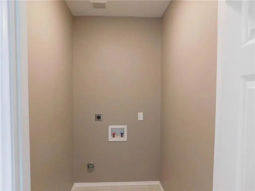 Duplex For Sale in Dallas County , 2240 Jackson Circle B, Carrollton, Texas 75006, 4 Bedrooms, 4 Bathrooms, 2 Garage spaces, 0 Sqft, built in 2017, Price $499,000, mls#21272088, Real Estate Agent in Carrollton, Homes For Sale in Dallas county, Homes For Sale in Carrollton, Realtor in Carrollton Texas, Real Estate Brokerage Independent Realty Texas, Luminita Cordes Realtor