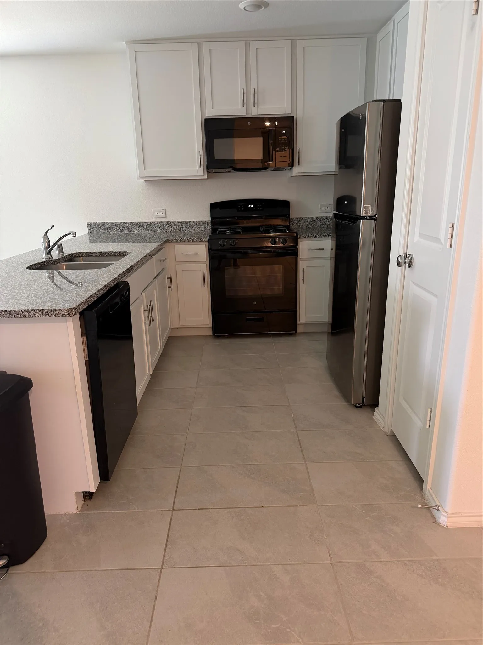 Single Family Residence For Rent in Collin County , 7728 Skier Drive, Mc Kinney, Texas 75071, 3 Bedroom, 2 Bathroom, 2 Garage spaces, 1,505 Sqft, built in 2024, mls#21267954, Real Estate Agent in Mc Kinney, Homes For Rent in Collin county, Homes For Rent in Mc Kinney, Realtor in Mc Kinney Texas, Real Estate Brokerage Independent Realty Texas, Luminita Cordes Realtor
