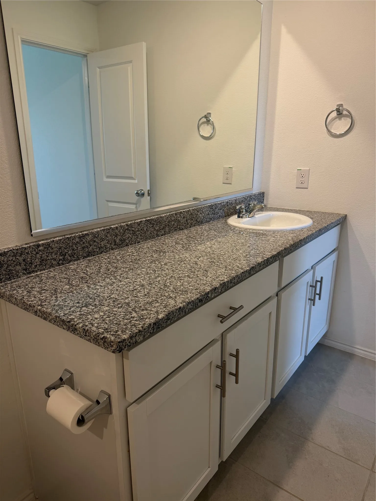 Single Family Residence For Rent in Collin County , 7728 Skier Drive, Mc Kinney, Texas 75071, 3 Bedroom, 2 Bathroom, 2 Garage spaces, 1,505 Sqft, built in 2024, mls#21267954, Real Estate Agent in Mc Kinney, Homes For Rent in Collin county, Homes For Rent in Mc Kinney, Realtor in Mc Kinney Texas, Real Estate Brokerage Independent Realty Texas, Luminita Cordes Realtor
