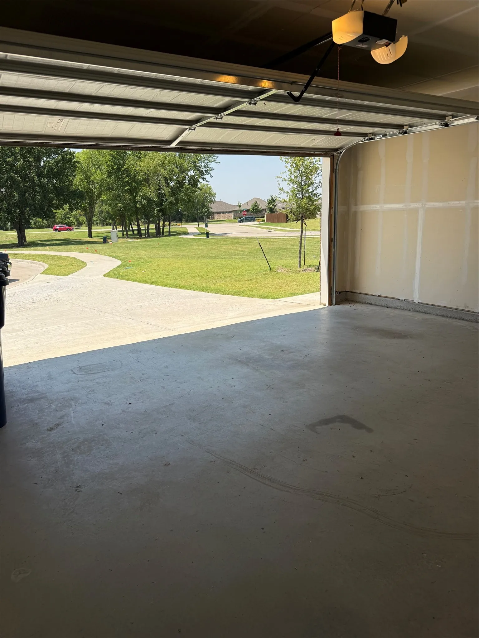 Single Family Residence For Rent in Collin County , 7728 Skier Drive, Mc Kinney, Texas 75071, 3 Bedroom, 2 Bathroom, 2 Garage spaces, 1,505 Sqft, built in 2024, mls#21267954, Real Estate Agent in Mc Kinney, Homes For Rent in Collin county, Homes For Rent in Mc Kinney, Realtor in Mc Kinney Texas, Real Estate Brokerage Independent Realty Texas, Luminita Cordes Realtor