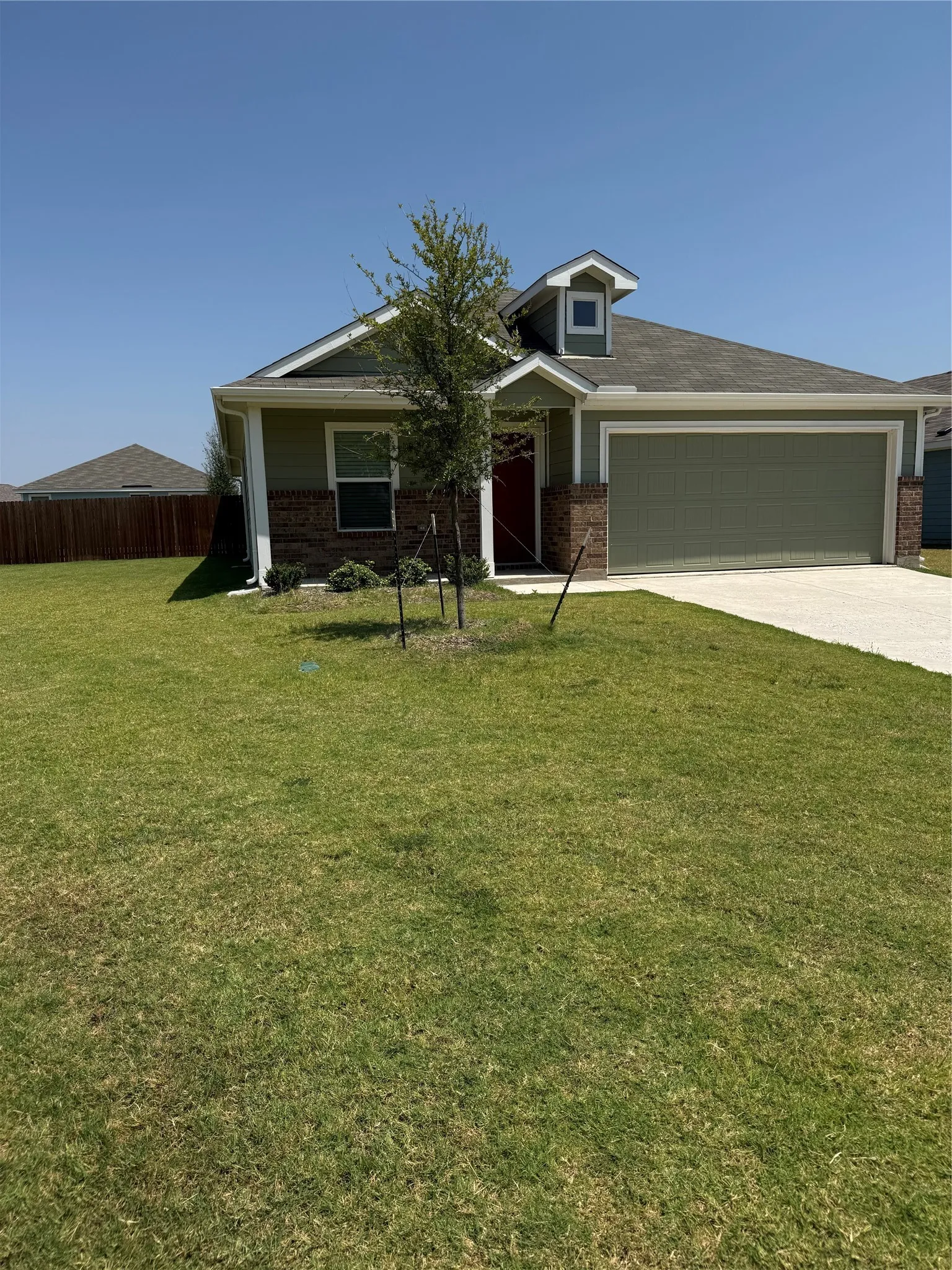 Single Family Residence For Rent in Collin County , 7728 Skier Drive, Mc Kinney, Texas 75071, 3 Bedroom, 2 Bathroom, 2 Garage spaces, 1,505 Sqft, built in 2024, mls#21267954, Real Estate Agent in Mc Kinney, Homes For Rent in Collin county, Homes For Rent in Mc Kinney, Realtor in Mc Kinney Texas, Real Estate Brokerage Independent Realty Texas, Luminita Cordes Realtor