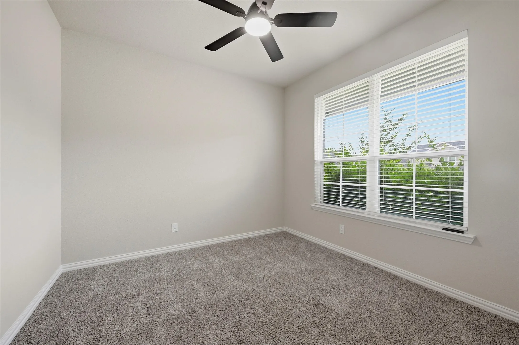 Single Family Residence For Sale in Grayson County , 705 Ray Street, Sherman, Texas 75090, 4 Bedroom, 3 Bathroom, 2 Garage spaces, 2,593 Sqft, built in 2022, mls#21271982, Real Estate Agent in Sherman, Homes For Sale in Grayson county, Homes For Sale in Sherman, Realtor in Sherman Texas, Real Estate Brokerage Independent Realty Texas, Luminita Cordes Realtor