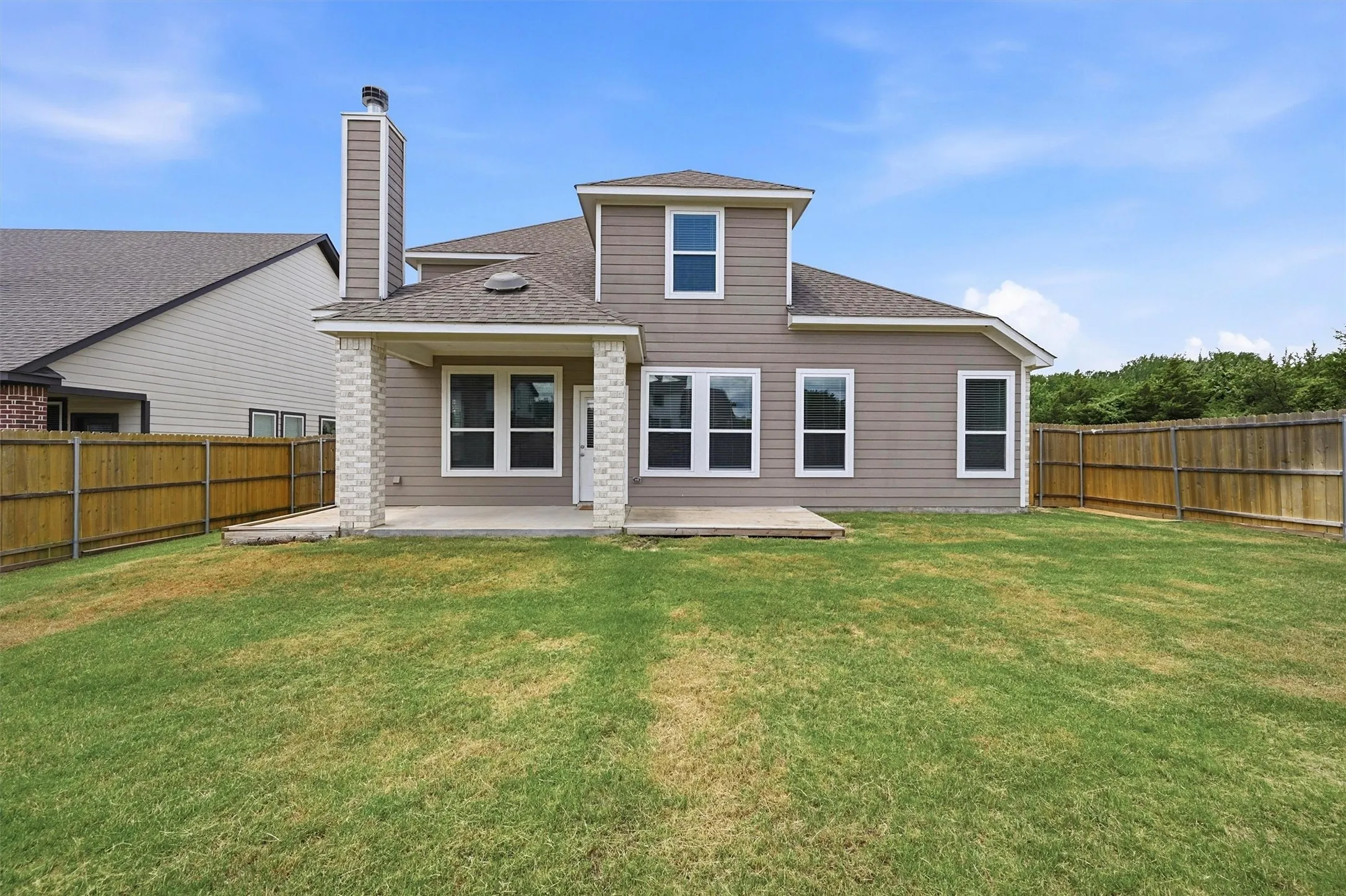 Single Family Residence For Sale in Grayson County , 705 Ray Street, Sherman, Texas 75090, 4 Bedroom, 3 Bathroom, 2 Garage spaces, 2,593 Sqft, built in 2022, mls#21271982, Real Estate Agent in Sherman, Homes For Sale in Grayson county, Homes For Sale in Sherman, Realtor in Sherman Texas, Real Estate Brokerage Independent Realty Texas, Luminita Cordes Realtor