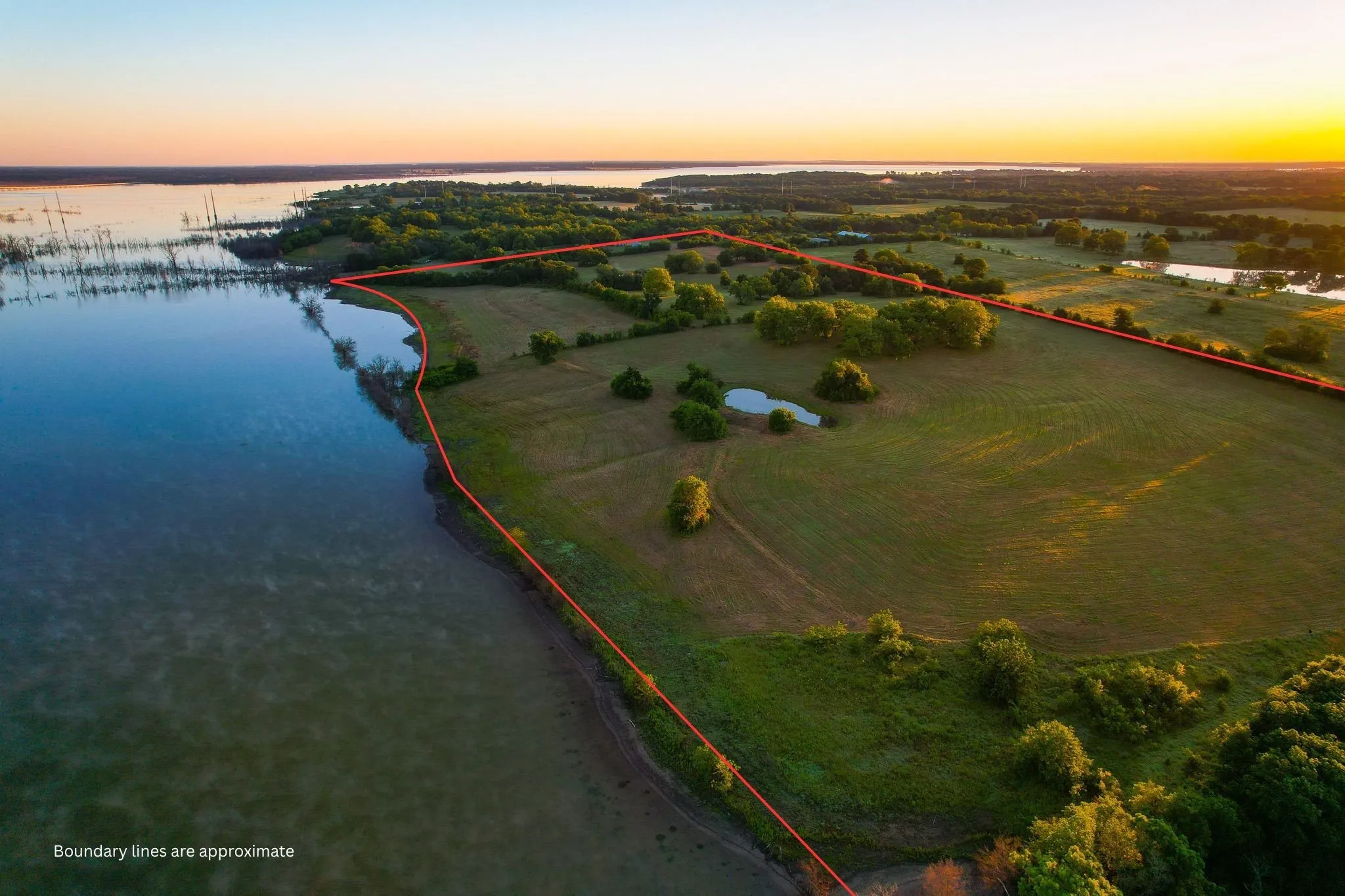 Ranch For Sale in Fannin County , 2000 County Road 2950, Dodd City, Texas 75438, 0, 0, Garage spaces, 0 Sqft, built in 0, mls#21272086, Real Estate Agent in Dodd City, Homes For Sale in Fannin county, Homes For Sale in Dodd City, Realtor in Dodd City Texas, Real Estate Brokerage Independent Realty Texas, Luminita Cordes Realtor