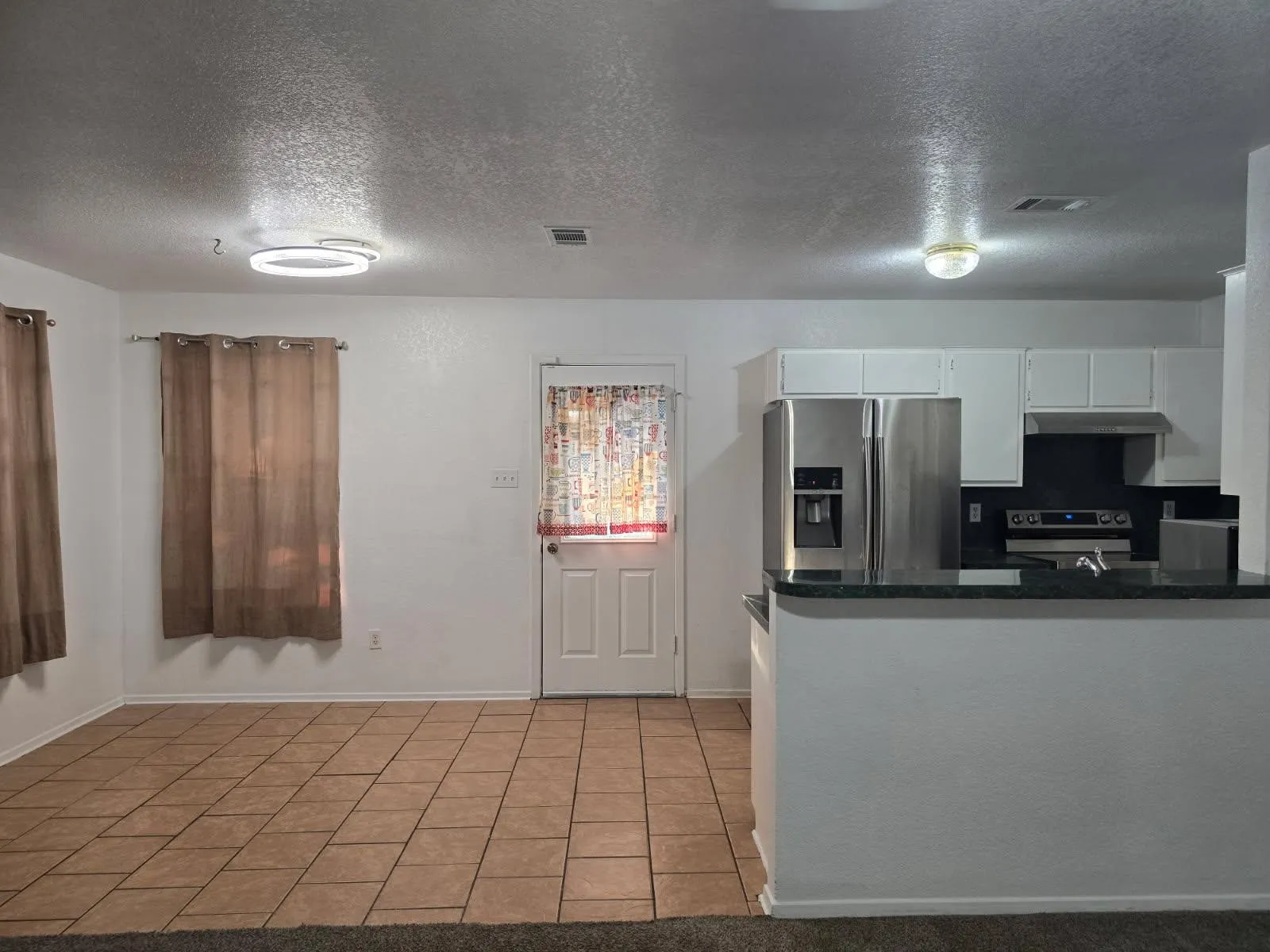 Single Family Residence For Sale in Bell County , 617 Deloris Drive, Killeen, Texas 76542, 4 Bedroom, 2 Bathroom, 2 Garage spaces, 1,450 Sqft, built in 1997, mls#21272098, Real Estate Agent in Killeen, Homes For Sale in Bell county, Homes For Sale in Killeen, Realtor in Killeen Texas, Real Estate Brokerage Independent Realty Texas, Luminita Cordes Realtor