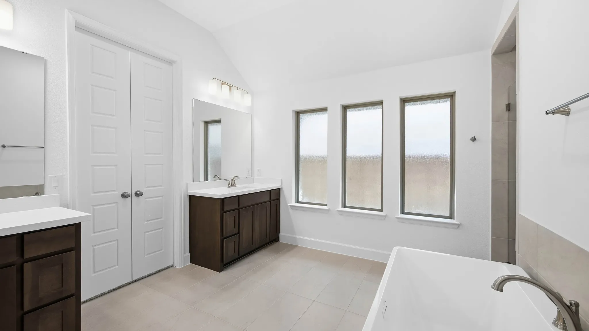 Single Family Residence For Sale in Collin County , 237 Spruce Brook Drive, Mc Kinney, Texas 75071, 4 Bedroom, 3 Bathroom, 2 Garage spaces, 2,545 Sqft, built in 2026, mls#21272126, Real Estate Agent in Mc Kinney, Homes For Sale in Collin county, Homes For Sale in Mc Kinney, Realtor in Mc Kinney Texas, Real Estate Brokerage Independent Realty Texas, Luminita Cordes Realtor