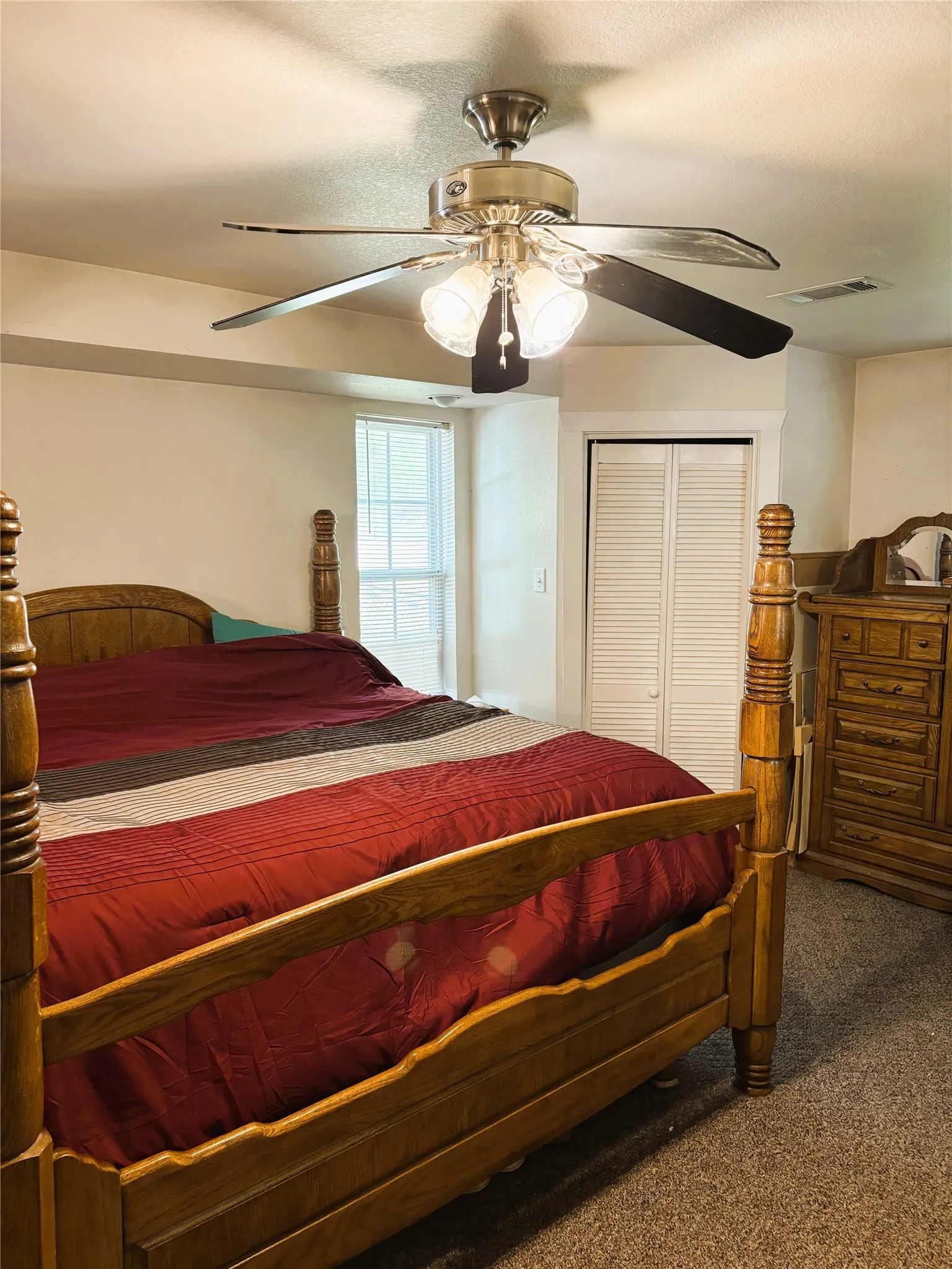 Single Family Residence For Sale in Bosque County , 270 County Road 1745, Clifton, Texas 76634, 2 Bedroom, 5 Bathroom, 2 Garage spaces, 1,852 Sqft, built in 1968, mls#21271935, Real Estate Agent in Clifton, Homes For Sale in Bosque county, Homes For Sale in Clifton, Realtor in Clifton Texas, Real Estate Brokerage Independent Realty Texas, Luminita Cordes Realtor