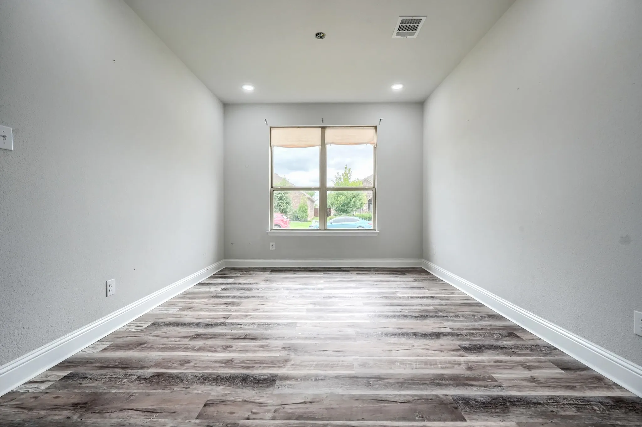Single Family Residence For Sale in Denton County , 6226 Hightower Street, Celina, Texas 76227, 5 Bedroom, 4 Bathroom, 2 Garage spaces, 3,213 Sqft, built in 2020, mls#21272135, Real Estate Agent in Celina, Homes For Sale in Denton county, Homes For Sale in Celina, Realtor in Celina Texas, Real Estate Brokerage Independent Realty Texas, Luminita Cordes Realtor