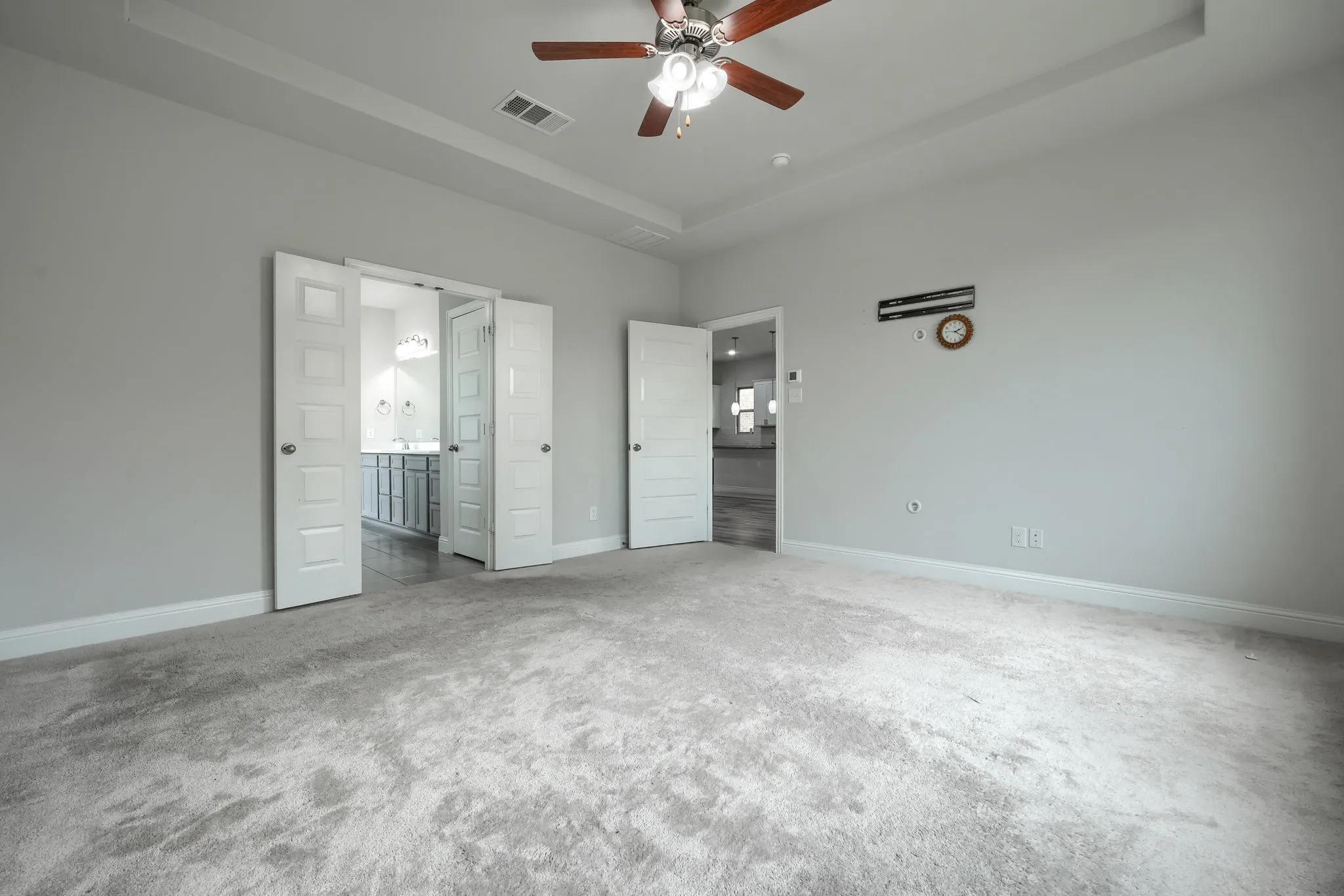 Single Family Residence For Sale in Denton County , 6226 Hightower Street, Celina, Texas 76227, 5 Bedroom, 4 Bathroom, 2 Garage spaces, 3,213 Sqft, built in 2020, mls#21272135, Real Estate Agent in Celina, Homes For Sale in Denton county, Homes For Sale in Celina, Realtor in Celina Texas, Real Estate Brokerage Independent Realty Texas, Luminita Cordes Realtor