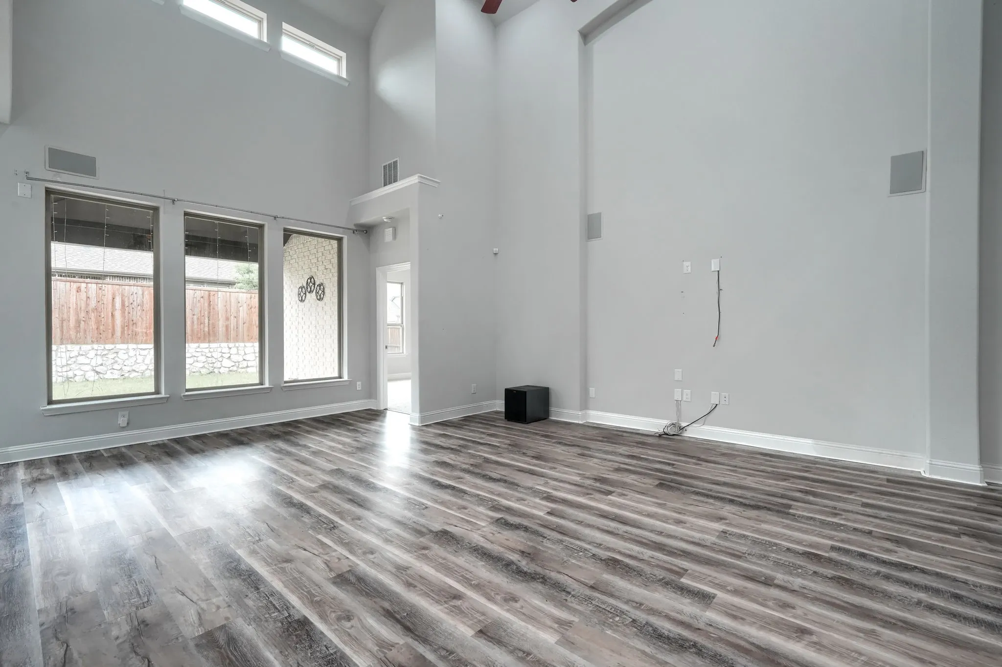 Single Family Residence For Sale in Denton County , 6226 Hightower Street, Celina, Texas 76227, 5 Bedroom, 4 Bathroom, 2 Garage spaces, 3,213 Sqft, built in 2020, mls#21272135, Real Estate Agent in Celina, Homes For Sale in Denton county, Homes For Sale in Celina, Realtor in Celina Texas, Real Estate Brokerage Independent Realty Texas, Luminita Cordes Realtor