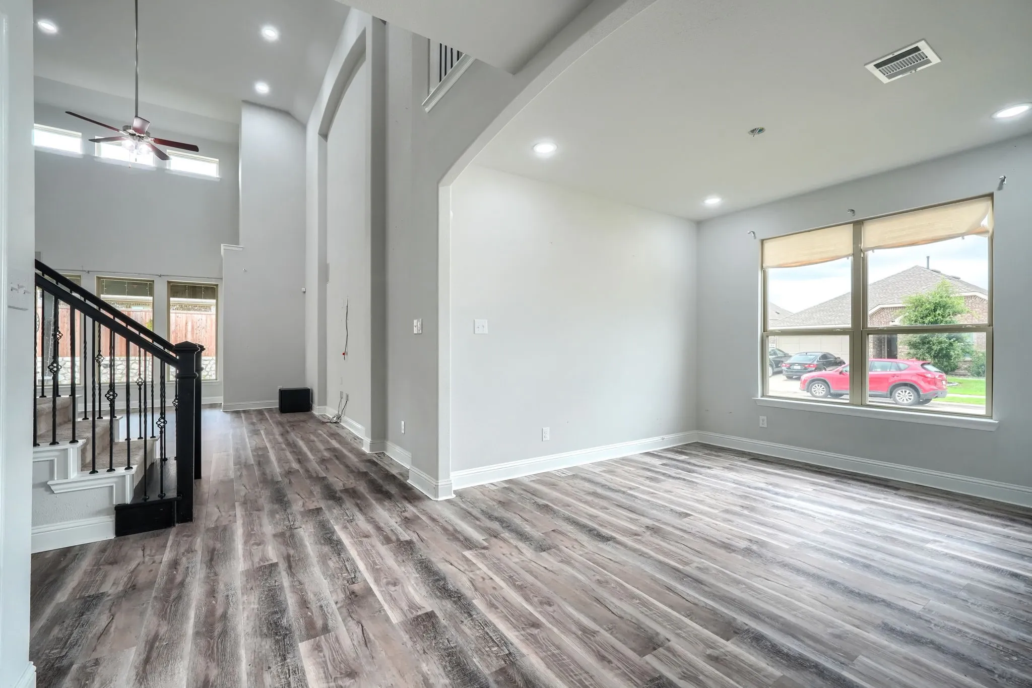Single Family Residence For Sale in Denton County , 6226 Hightower Street, Celina, Texas 76227, 5 Bedroom, 4 Bathroom, 2 Garage spaces, 3,213 Sqft, built in 2020, mls#21272135, Real Estate Agent in Celina, Homes For Sale in Denton county, Homes For Sale in Celina, Realtor in Celina Texas, Real Estate Brokerage Independent Realty Texas, Luminita Cordes Realtor