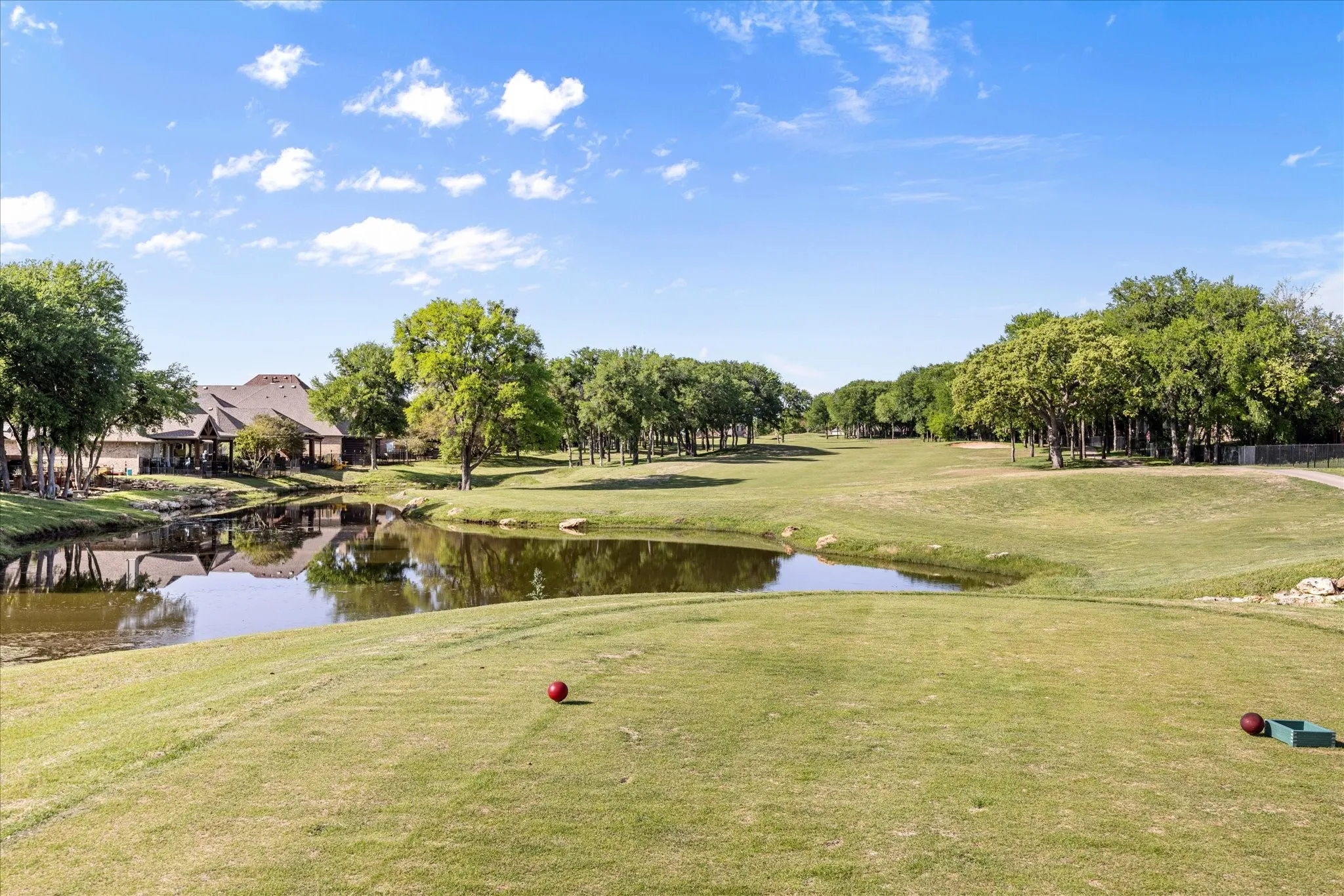 Single Family Residence For Rent in Tarrant County , 12245 Fairway Meadows Drive, Fort Worth, Texas 76179, 4 Bedroom, 3 Bathroom, 2 Garage spaces, 2,428 Sqft, built in 2005, mls#21272134, Real Estate Agent in Fort Worth, Homes For Rent in Tarrant county, Homes For Rent in Fort Worth, Realtor in Fort Worth Texas, Real Estate Brokerage Independent Realty Texas, Luminita Cordes Realtor