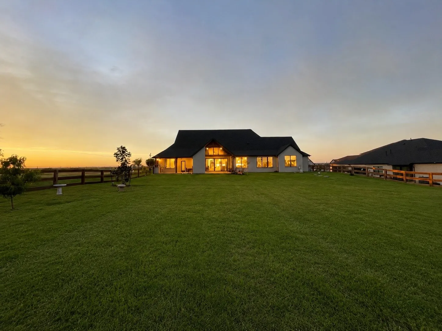 Single Family Residence For Sale in Denton County , 3417 Dovehill Drive, Northlake, Texas 76247, 5 Bedroom, 4 Bathroom, 3 Garage spaces, 3,465 Sqft, built in 2022, mls#21268536, Real Estate Agent in Northlake, Homes For Sale in Denton county, Homes For Sale in Northlake, Realtor in Northlake Texas, Real Estate Brokerage Independent Realty Texas, Luminita Cordes Realtor