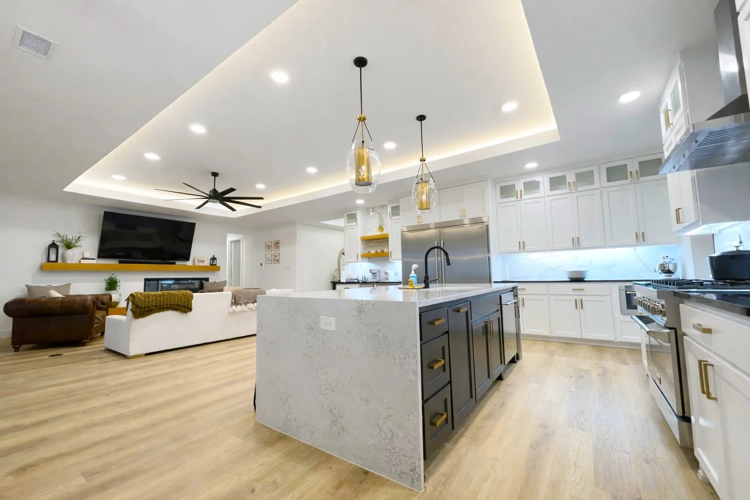 Single Family Residence For Sale in Denton County , 3417 Dovehill Drive, Northlake, Texas 76247, 5 Bedroom, 4 Bathroom, 3 Garage spaces, 3,465 Sqft, built in 2022, mls#21268536, Real Estate Agent in Northlake, Homes For Sale in Denton county, Homes For Sale in Northlake, Realtor in Northlake Texas, Real Estate Brokerage Independent Realty Texas, Luminita Cordes Realtor