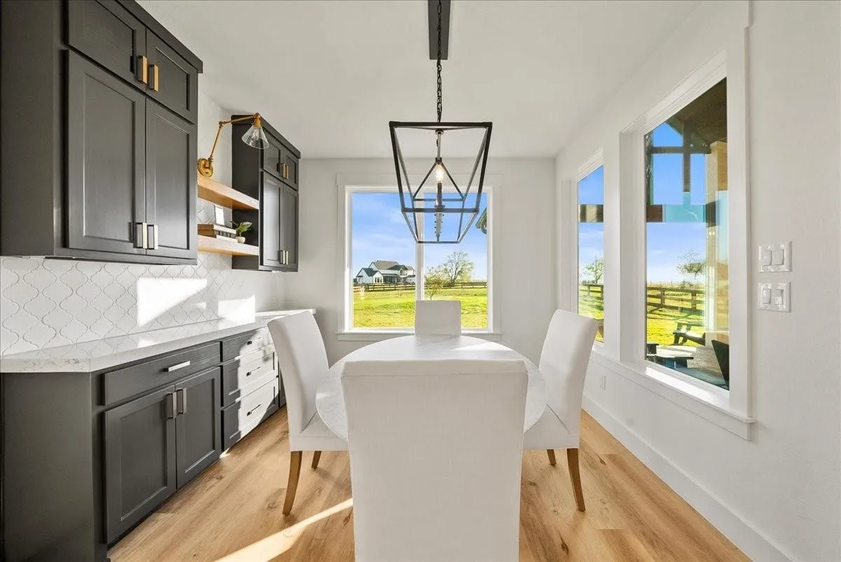Single Family Residence For Sale in Denton County , 3417 Dovehill Drive, Northlake, Texas 76247, 5 Bedroom, 4 Bathroom, 3 Garage spaces, 3,465 Sqft, built in 2022, mls#21268536, Real Estate Agent in Northlake, Homes For Sale in Denton county, Homes For Sale in Northlake, Realtor in Northlake Texas, Real Estate Brokerage Independent Realty Texas, Luminita Cordes Realtor