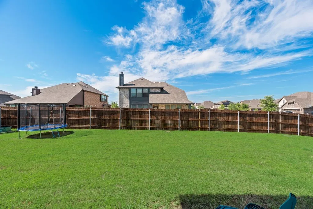 Single Family Residence For Sale in Ellis County , 549 Truman Street, Waxahachie, Texas 75165, 6 Bedrooms, 5 Bathrooms, 2 Garage spaces, 4,394 Sqft, built in 2018, Price $525,000, mls#21271755, Real Estate Agent in Waxahachie, Homes For Sale in Ellis county, Homes For Sale in Waxahachie, Realtor in Waxahachie Texas, Real Estate Brokerage Independent Realty Texas, Luminita Cordes Realtor